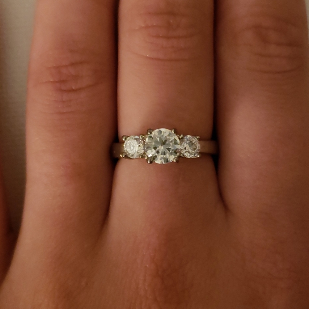 Ring - Picture 2 of 2